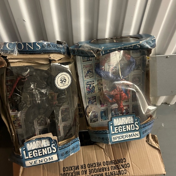 Marvel icons figures Spider-Man & Venom - Picture 1 of 13